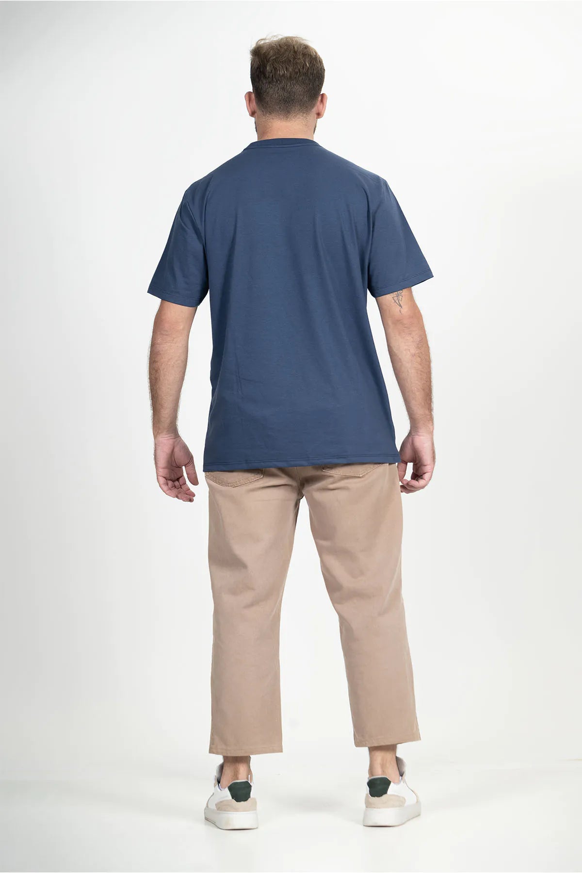 Camiseta Casual Básico – Azul Marinho