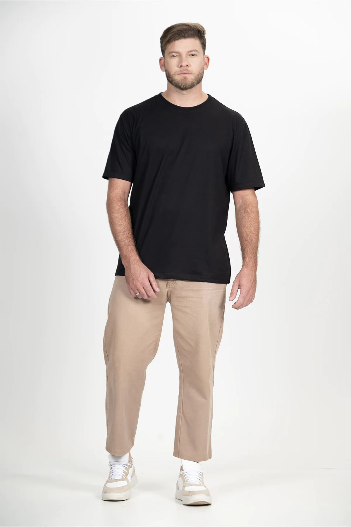 Camiseta Casual Básico – Preta