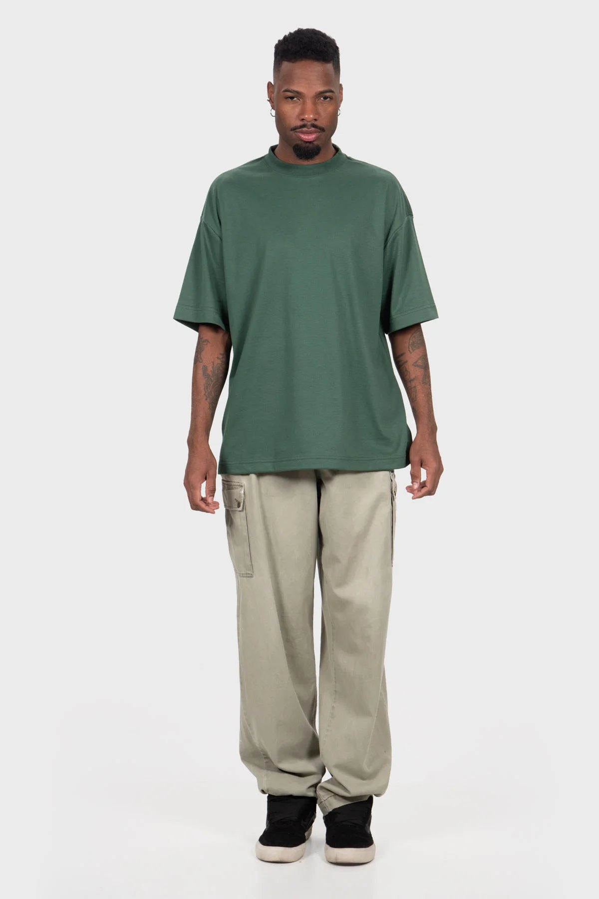 Camiseta Oversized Pure Premium – Verde Militar
