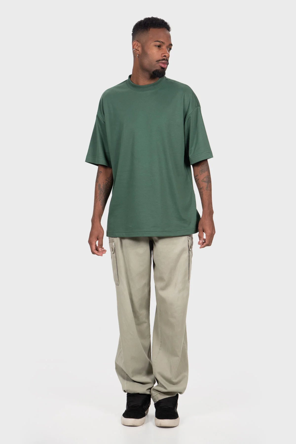 Camiseta Oversized Pure Premium – Verde Militar