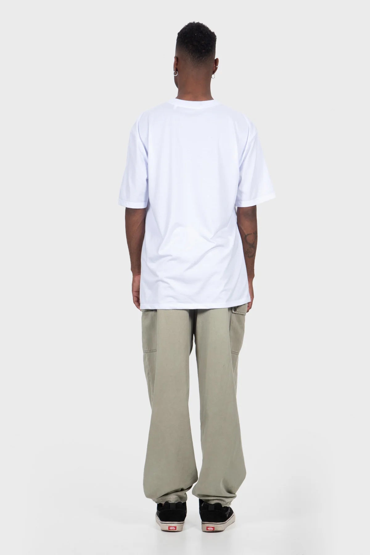 Camiseta Streetwear Block Básica – Branca