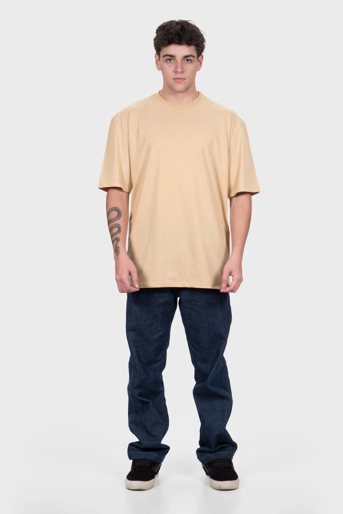 Camiseta Streetwear Block Básica – Areia