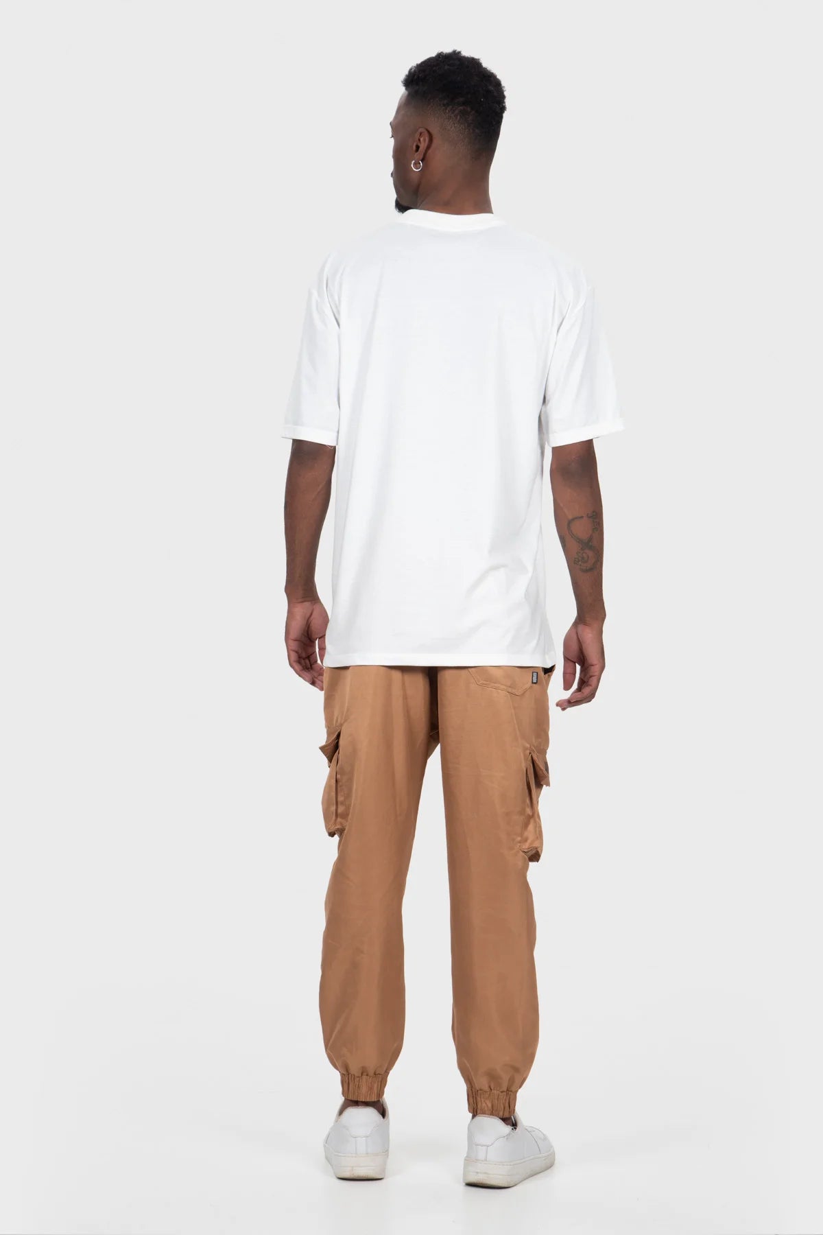 Camiseta Streetwear Block Básica – Off White