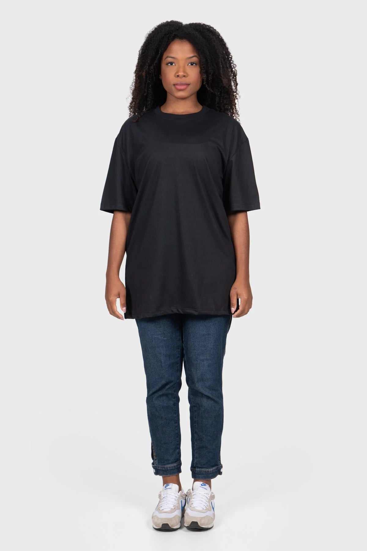 Camiseta Streetwear Block Básica – Preta